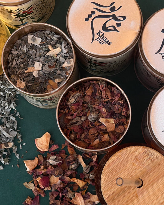 Gulabi Shaam and Dopahar Ki Chaon botanical blends from the Khaaspur Pehla Qissa Duo
